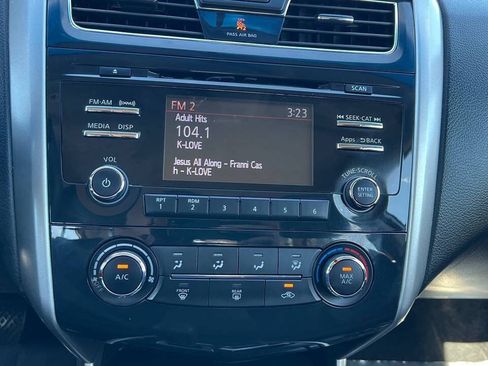 Used 2014 Nissan Altima 3.5 S FWD image 13