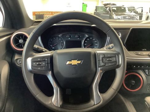 Used 2022 Chevrolet Blazer LT AWD/4WD image 12