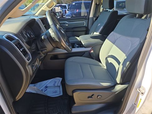 Used 2019 RAM 1500 Big Horn image 12