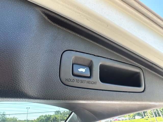 Used 2017 Honda CR-V Touring image 12