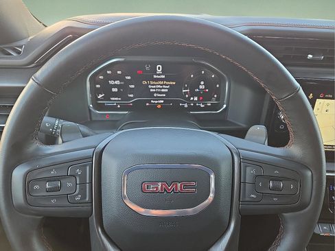 Used 2024 GMC Sierra 1500 AT4 w/ Technology Package AWD/4WD image 4