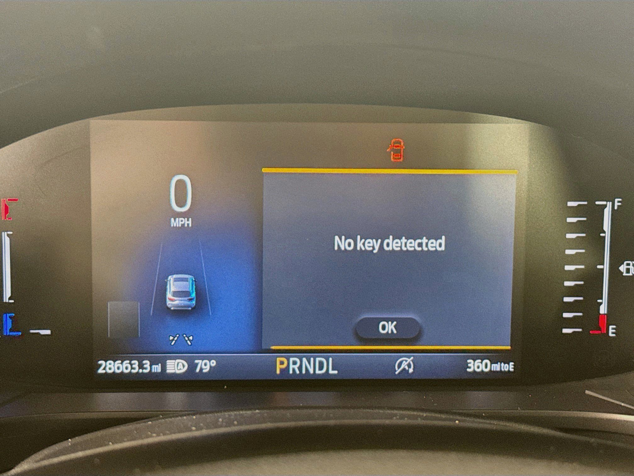 Used 2024 Ford Escape ST-Line w/ Tech Pack #1 FWD image 13