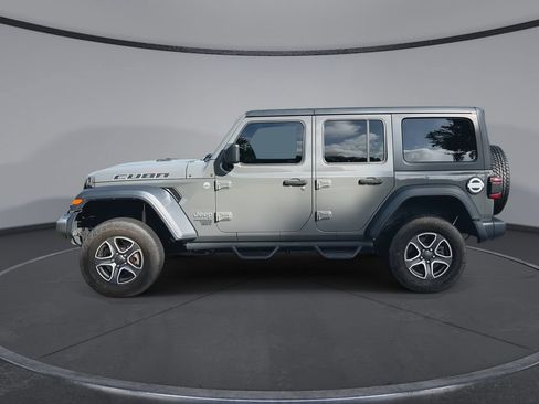 Used 2020 Jeep Wrangler Unlimited Sport S AWD/4WD image 5
