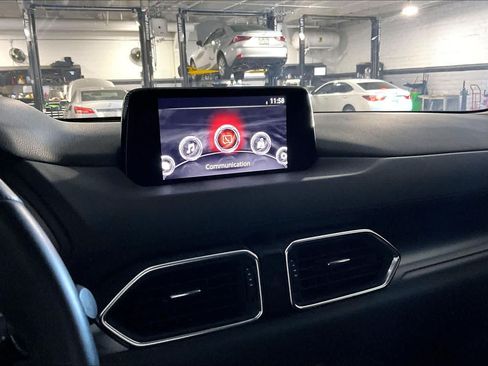Used 2019 MAZDA CX-5 Touring FWD image 34