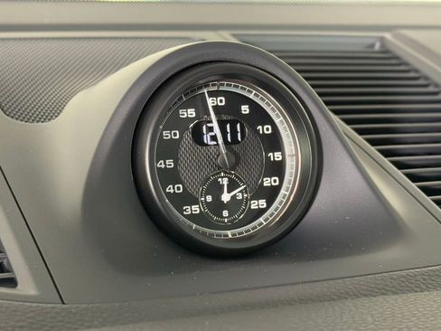 New 2026 Porsche Macan image 29