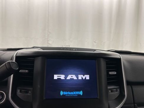 Used 2024 RAM 3500 Big Horn AWD/4WD image 11