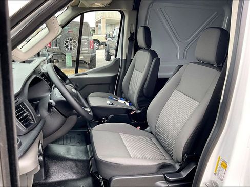 New 2026 Ford Transit 250 148 Medium Roof Extended AWD image 11