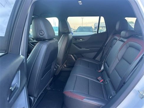 New 2026 Chevrolet Equinox RS image 4