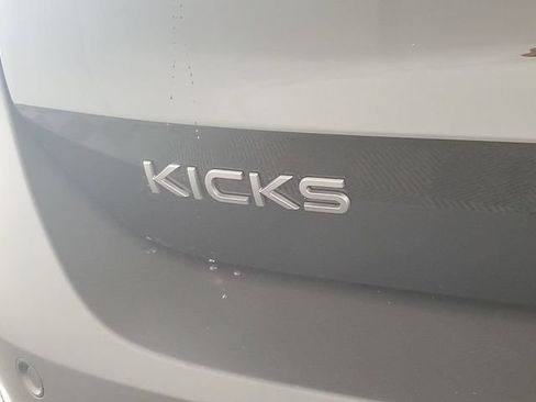New 2026 Nissan Kicks SV w/ Cold Weather Package FWD image 12