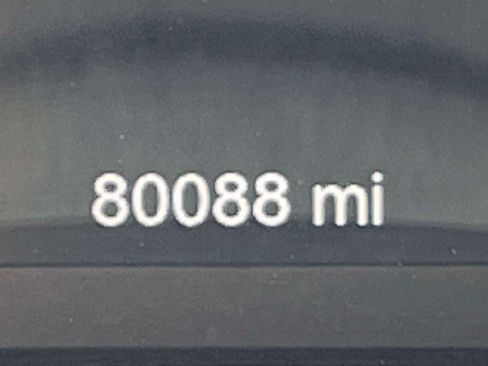 Used 2017 Chrysler Pacifica Touring-L FWD image 27