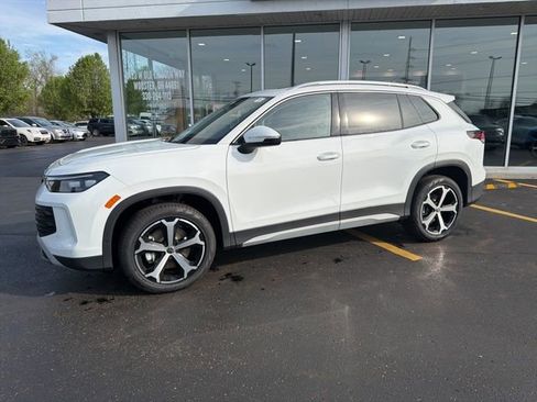 New 2026 Volkswagen Tiguan SE AWD/4WD image 2