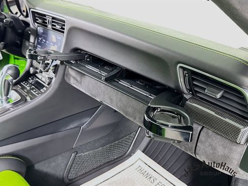 Used 2019 Porsche 911 GT3 RS image 31