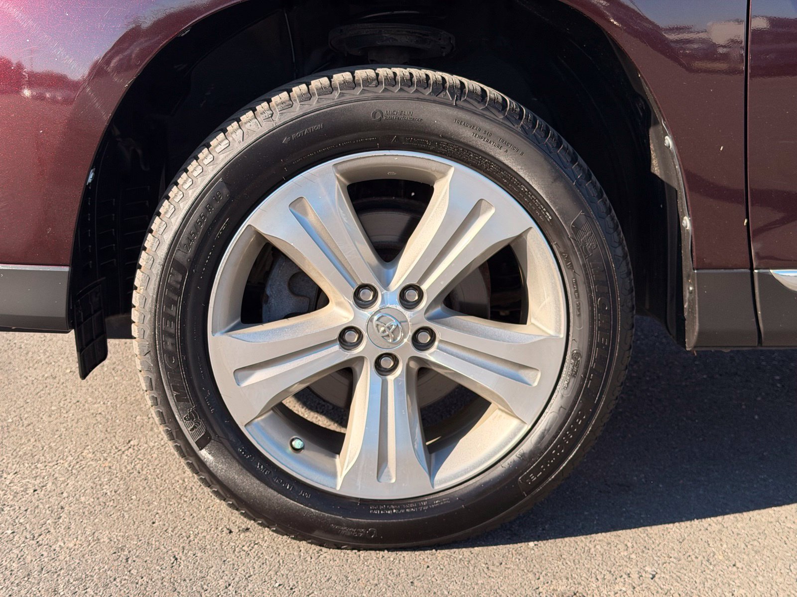 Used 2013 Toyota Highlander Limited AWD/4WD image 14
