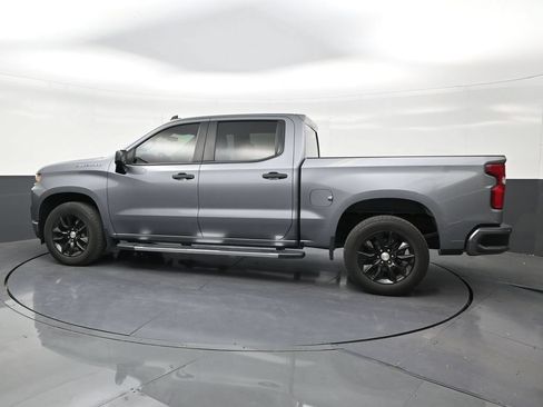 Used 2021 Chevrolet Silverado 1500 Custom RWD image 2