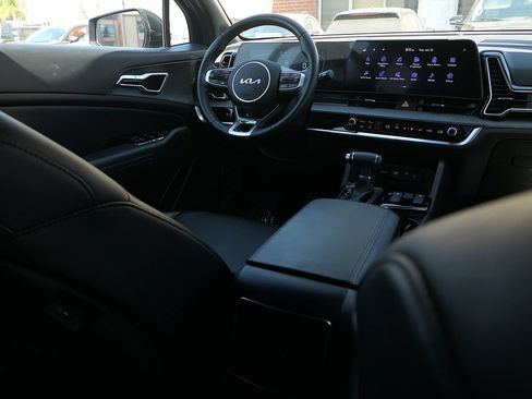Certified 2025 Kia Sportage X-Line w/ Premium Package AWD/4WD image 24