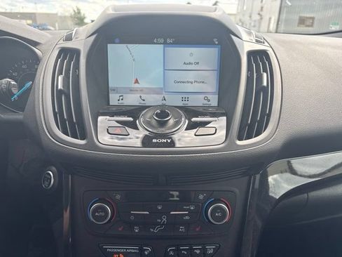 Used 2019 Ford Escape Titanium w/ U9j03 - Titanium Tow Package AWD/4WD image 14