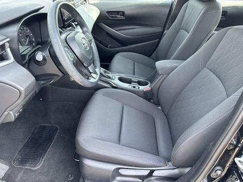 Used 2024 Toyota Corolla LE FWD image 14