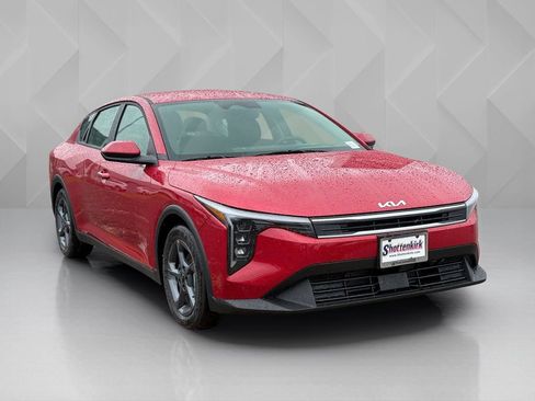 New 2026 Kia K4 FWD image 3