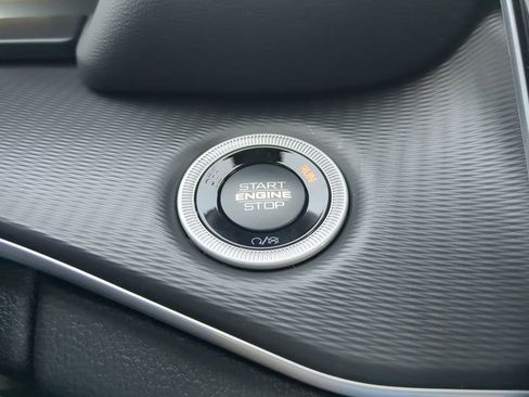 New 2025 Jeep Grand Cherokee Laredo image 26