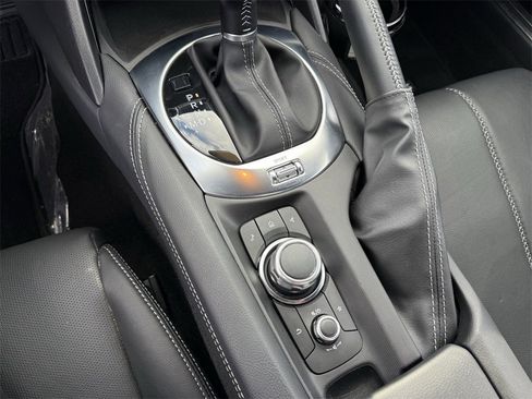 Used 2025 MAZDA MX-5 Miata RF Grand Touring image 26