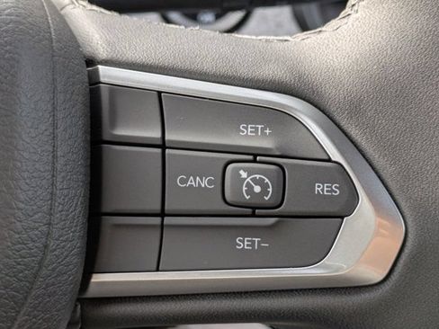 New 2026 Jeep Compass Latitude AWD/4WD image 22