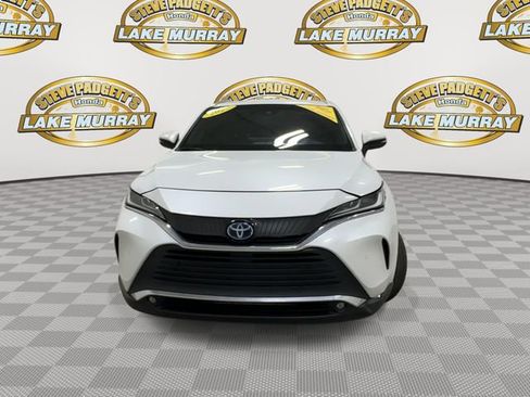 Used 2023 Toyota Venza XLE AWD/4WD image 6