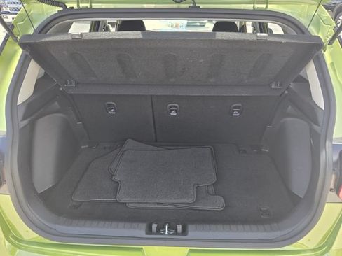 Used 2024 Hyundai Venue SEL FWD image 16