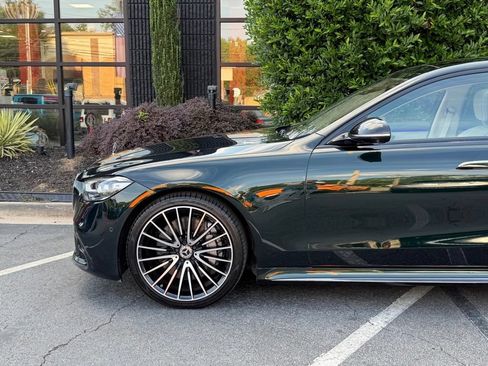 Used 2023 Mercedes-Benz S 580 4MATIC Sedan image 10