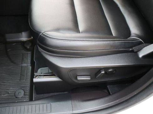 Used 2023 Ford Escape Platinum AWD/4WD image 18
