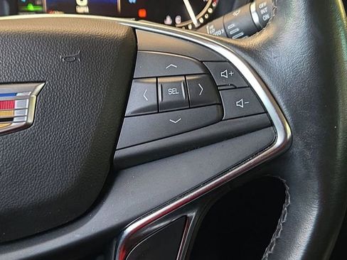Used 2019 Cadillac XT5 Premium Luxury image 13