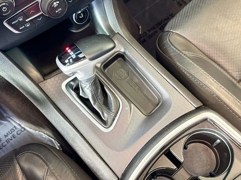 Used 2018 Dodge Charger GT image 16