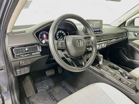 Used 2022 Honda Civic EX image 10