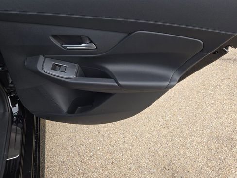 New 2026 Nissan Sentra SR w/ Floor Mat Package FWD image 8
