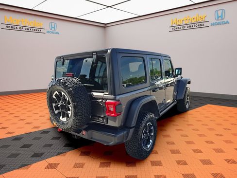 Used 2026 Jeep Wrangler Unlimited Rubicon AWD/4WD image 5