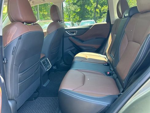 Certified 2023 Subaru Forester Touring AWD/4WD image 28
