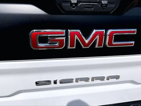 Used 2024 GMC Sierra 1500 AT4X w/ AT4X AEV Edition AWD/4WD image 61