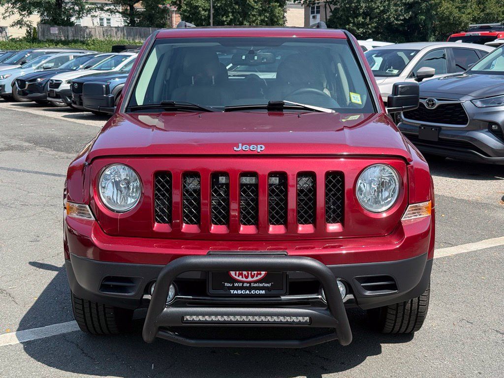 Used 2016 Jeep Patriot High Altitude AWD/4WD image 3