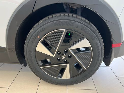 New 2026 Hyundai Ioniq 5 SEL image 14