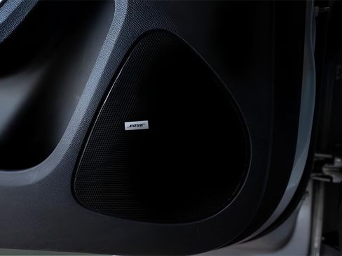 Used 2012 Chevrolet Volt Premium w/ Premium Trim Package image 24