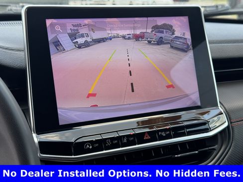 Used 2024 Jeep Compass Trailhawk AWD/4WD image 17