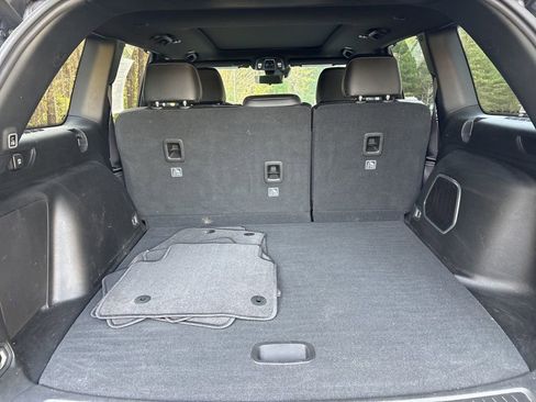 Used 2024 Jeep Grand Cherokee Limited 4xe image 16