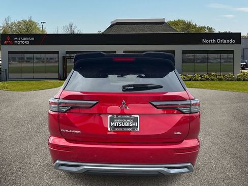 New 2026 Mitsubishi Outlander SEL FWD image 4