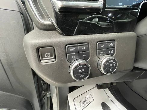 Used 2023 GMC Sierra 1500 SLT w/ SLT Premium Package AWD/4WD image 19