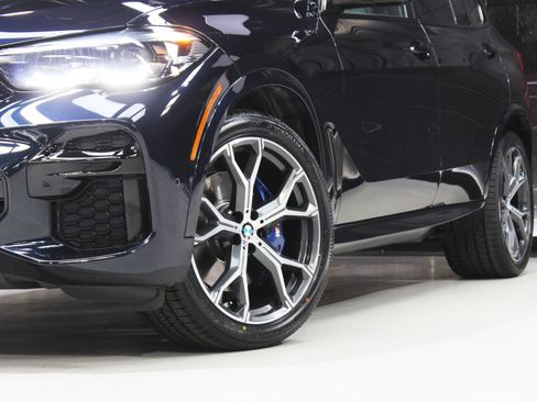 Used 2023 BMW X5 xDrive40i w/ M Sport Package image 14