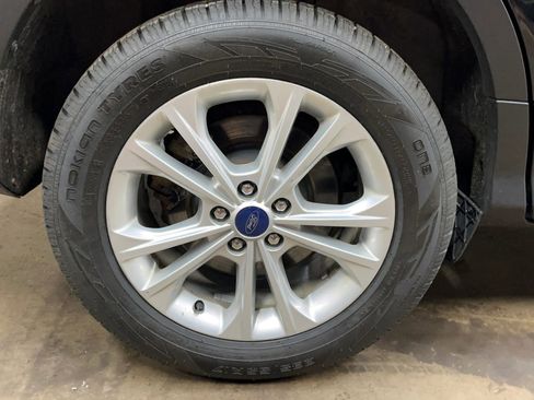 Used 2017 Ford Escape S image 14