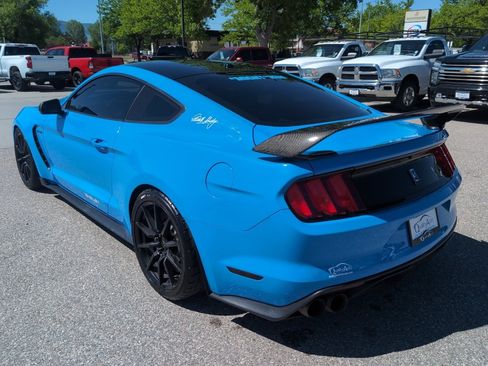 Used 2017 Ford Mustang Shelby GT350 w/ Electronics Package RWD image 8