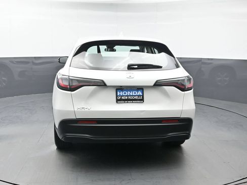 Certified 2024 Honda HR-V LX image 5