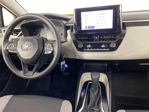 Used 2023 Toyota Corolla LE image 13
