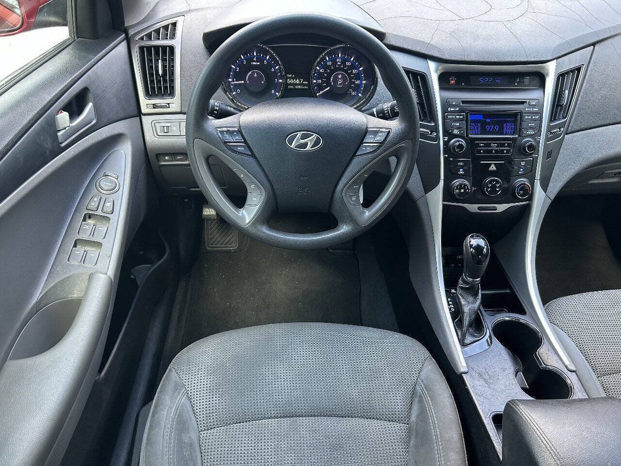 Used 2014 Hyundai Sonata GLS FWD image 12