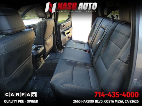 Used 2025 Toyota Tundra Limited AWD/4WD image 51